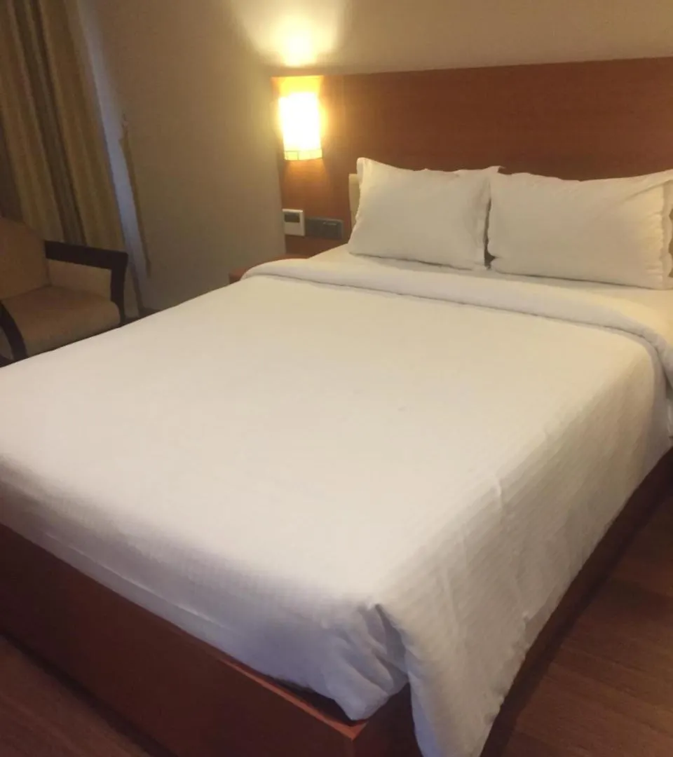 The Garuda Express Hotel Thrissur Ινδία