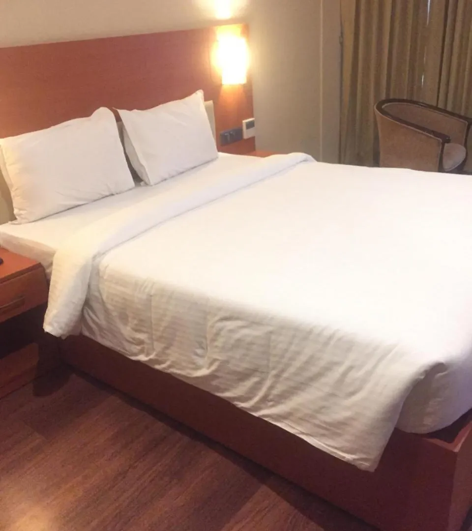 The Garuda Express Hotel Thrissur 3*,  Ινδία